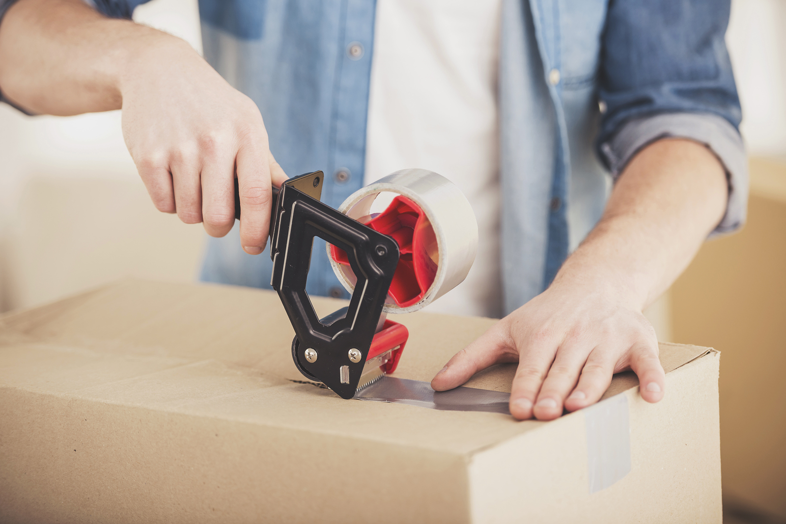 Five Reasons Why your Friends Shouldn’t Help you Move Five Reasons Why your Friends Shouldn't Help you Move